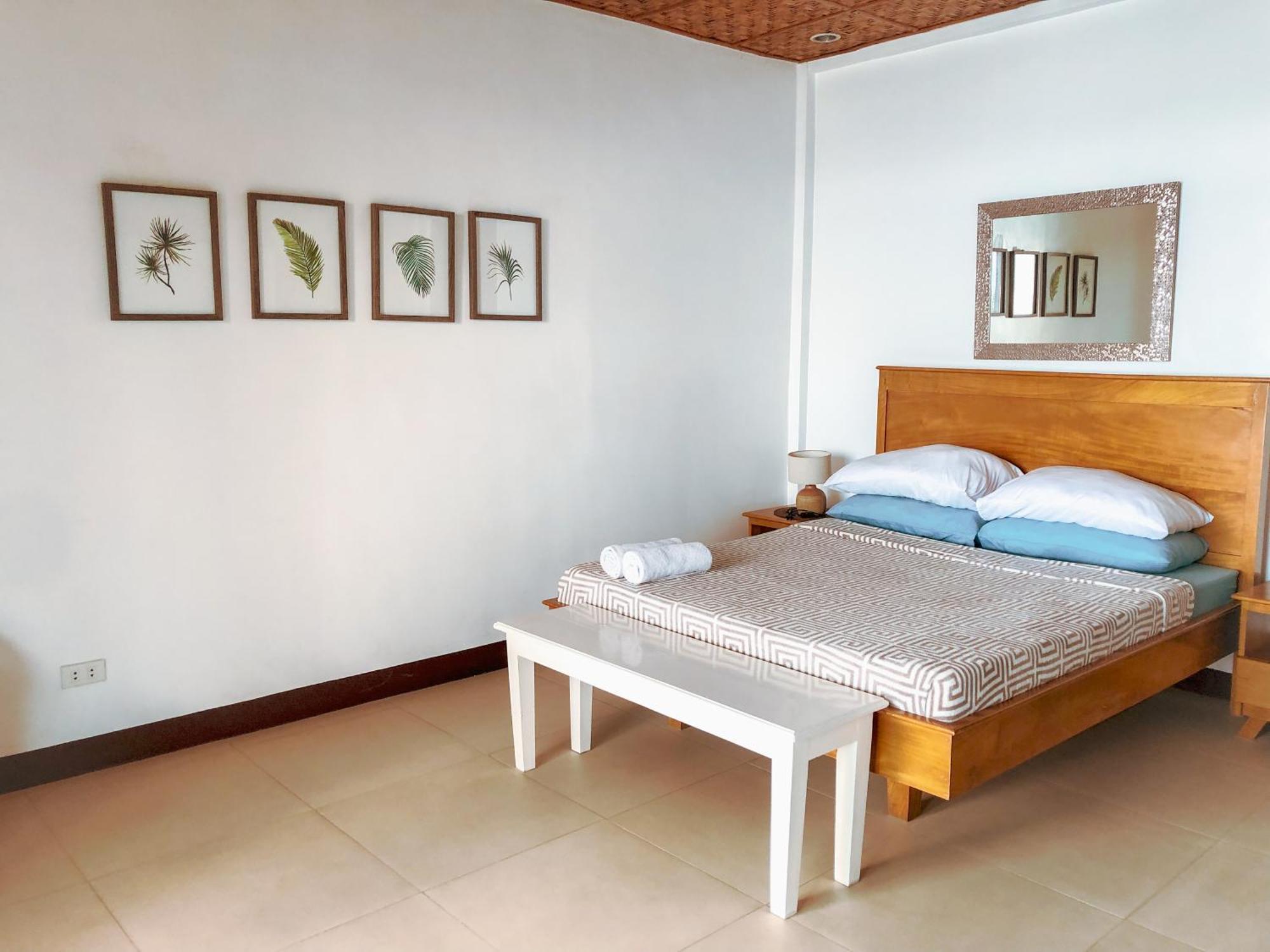 Wuthering Heights Bed & Breakfast By The Sea 두마구에테 외부 사진